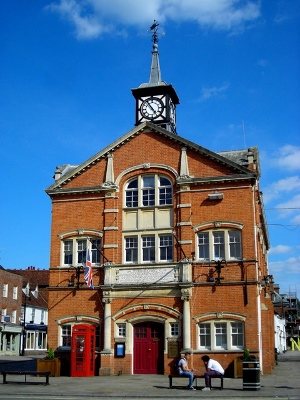 Thame Town Hall - Image Courtesy of Mark Percy