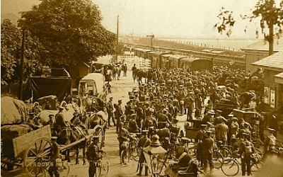 Troops leaving by Thame railway station (date unknown)
