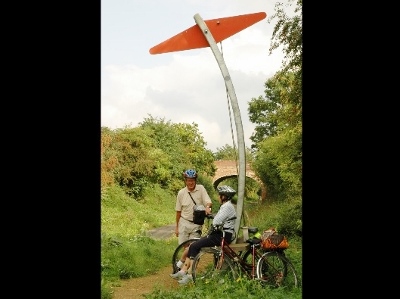 The Phoenix Trial, a SUSTRANS National Cycle route between Thame & Princess Risborough