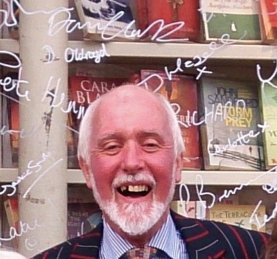 The ebullient outgoing Manager of the Thame Oxfam Book shop, Dick Jennens