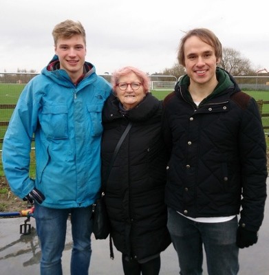 Harry King (L) Jeannette Matelot Green & Corin Rae